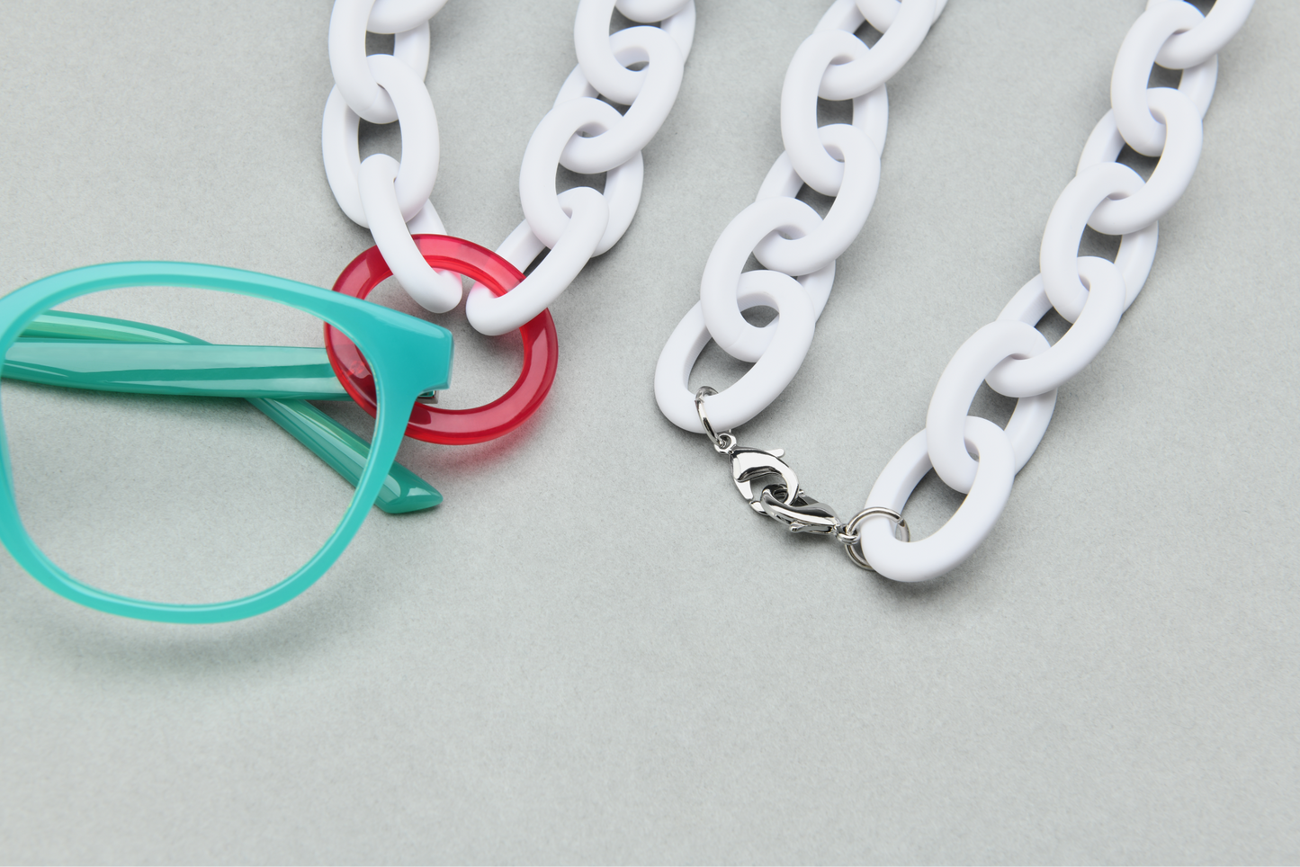 Glasses Chain - Dark Berry Ring