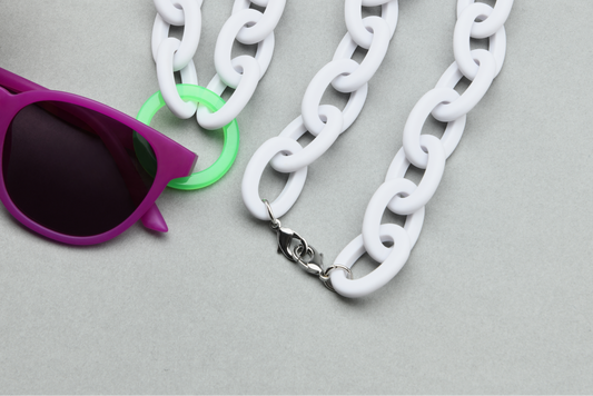 Glasses Chain - Green Ring