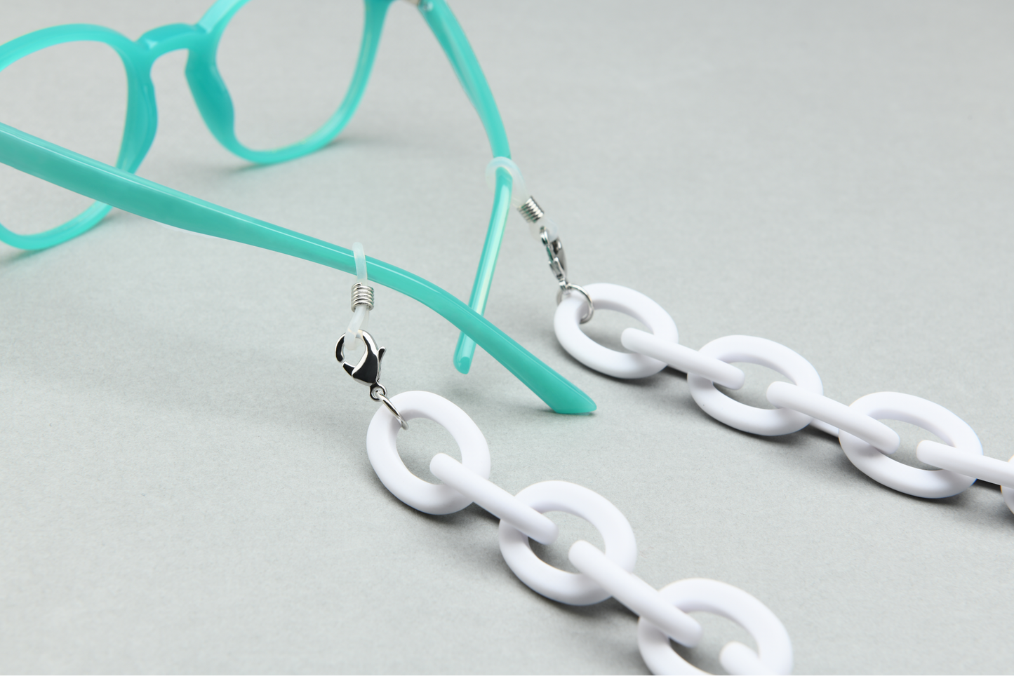 Glasses Chain - Dark Berry Ring